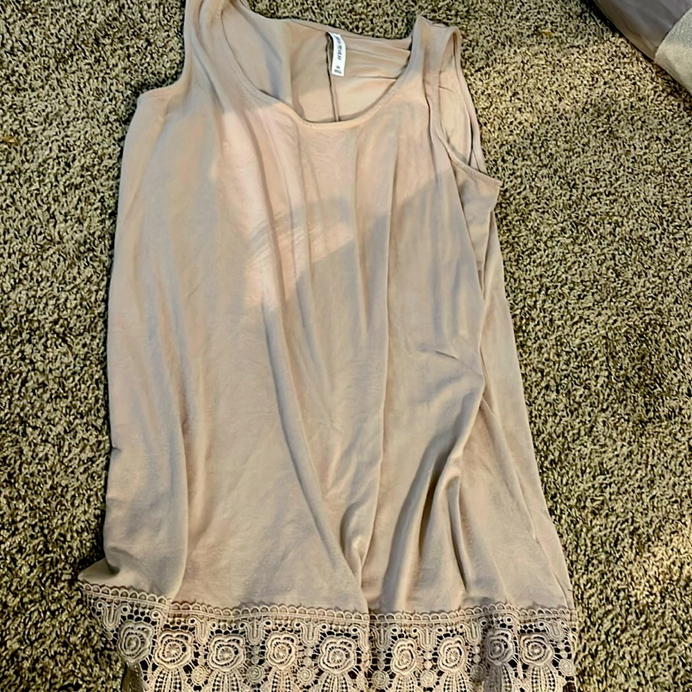 Look at the bottom of this dress!